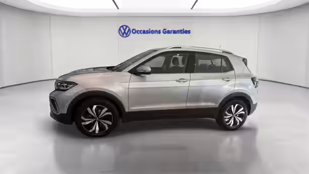 VOLKSWAGEN T-CROSS 2 / 15