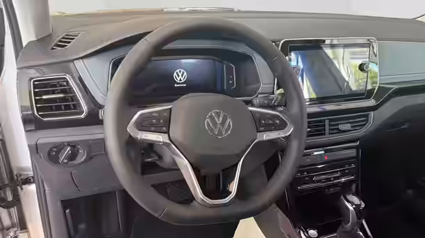 VOLKSWAGEN T-CROSS 10 / 15