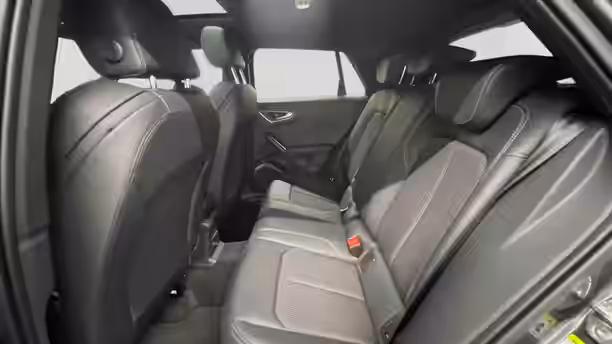 AUDI Q2 12 / 23