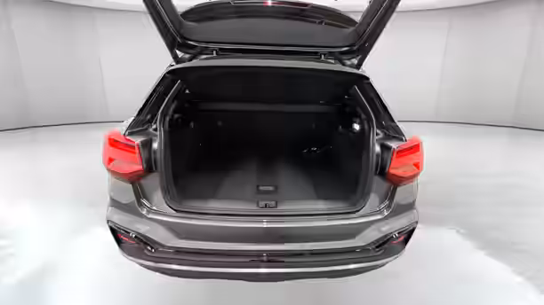 AUDI Q2 13 / 23
