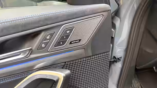 BMW X2 U10 18 / 21