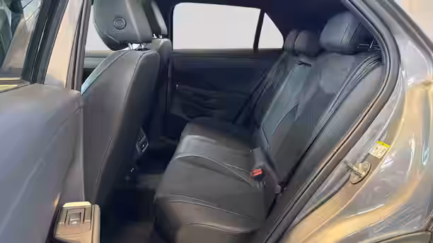 VOLKSWAGEN T-ROC 21 / 35