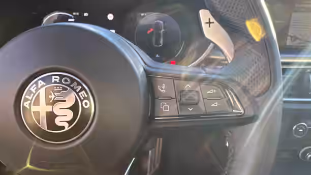 ALFA ROMEO STELVIO 24 / 28