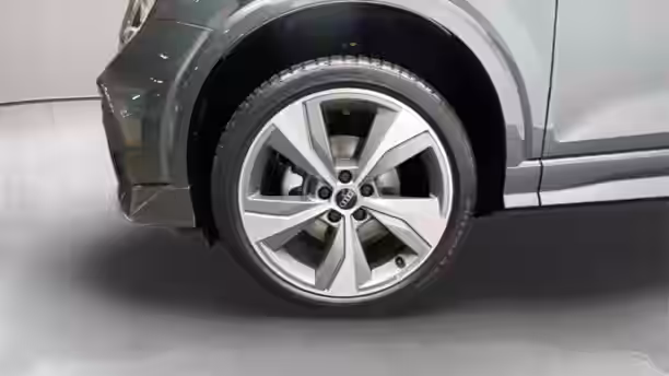 AUDI Q2 14 / 23