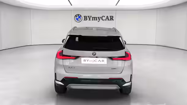 BMW iX1 U11 4 / 25