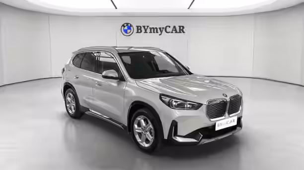BMW iX1 U11 7 / 25