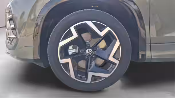 VOLKSWAGEN TAYRON 13 / 13