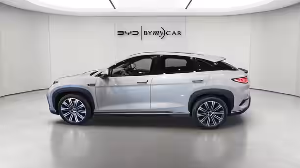 BYD SEALION 7 6 / 23