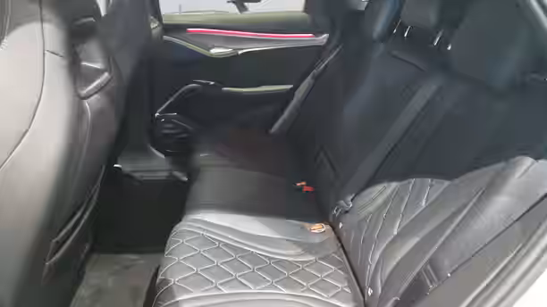 BYD SEALION 7 13 / 23
