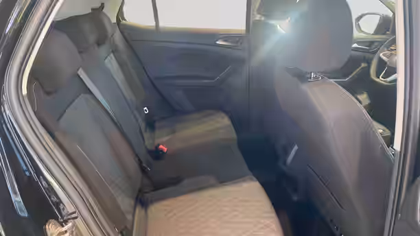 VOLKSWAGEN T-CROSS 25 / 28