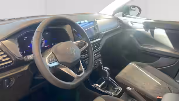 VOLKSWAGEN T-CROSS 12 / 28