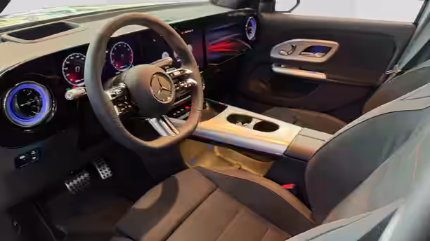 MERCEDES GLB 10 / 13