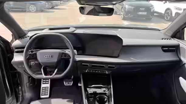 AUDI Q3 HYBRIDE 9 / 13