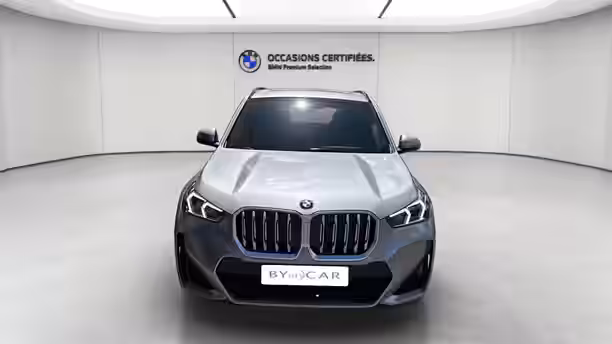 BMW X1 U11 8 / 33