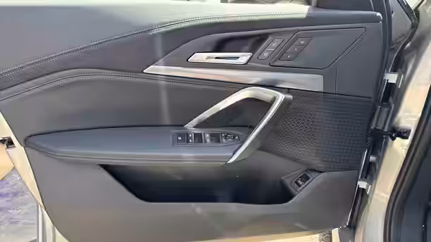 BMW X1 U11 22 / 33