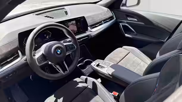 BMW X1 U11 25 / 33