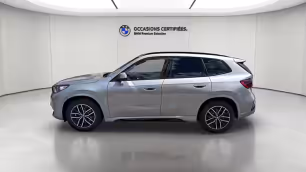 BMW X1 U11 2 / 33