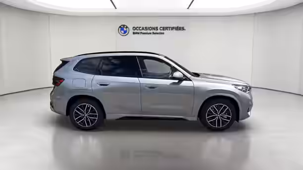 BMW X1 U11 6 / 33