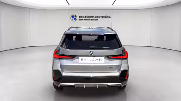 BMW X1 U11 4 / 33