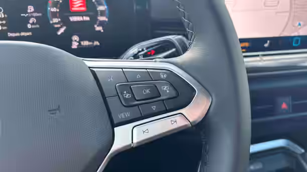 VOLKSWAGEN T-ROC 24 / 31