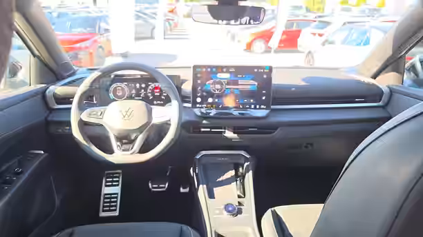 VOLKSWAGEN T-ROC 9 / 22