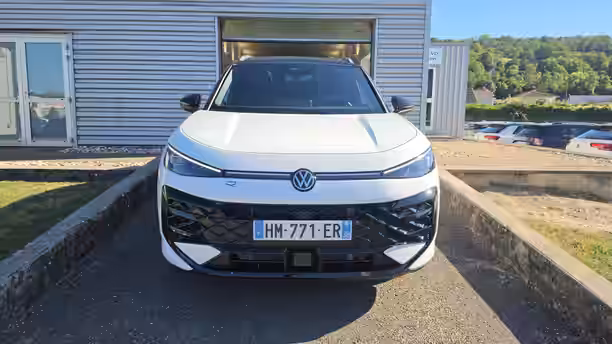 VOLKSWAGEN T-ROC 8 / 22