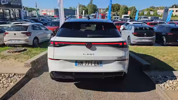 VOLKSWAGEN T-ROC 4 / 22