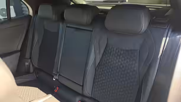 VOLKSWAGEN T-ROC 12 / 22