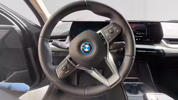 BMW iX2 U10 10 / 17