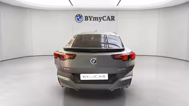 BMW iX2 U10 4 / 17