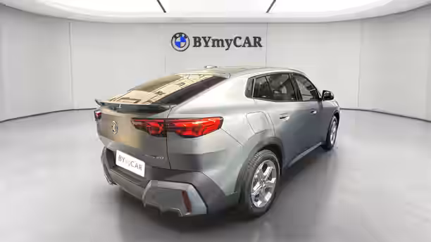 BMW iX2 U10 5 / 17