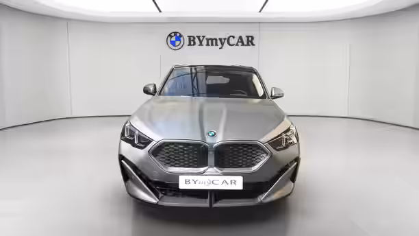 BMW iX2 U10 8 / 17