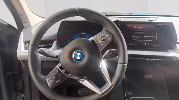 BMW iX2 U10 9 / 17