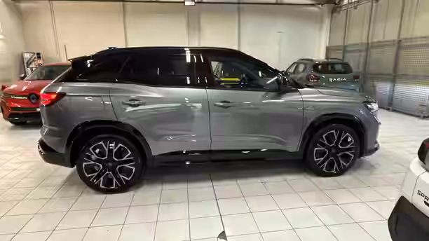 RENAULT AUSTRAL 6 / 22