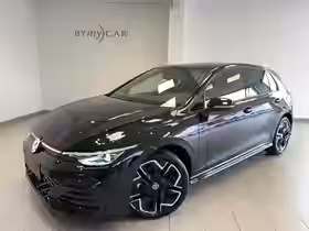 GOLF R-Line Edition 1.5 eTSI EVO2 116 DSG7