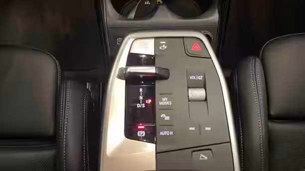 BMW SERIE 2 ACTIVE TOURER U06 24 / 27