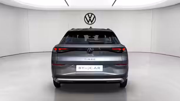 VOLKSWAGEN T-ROC 4 / 33