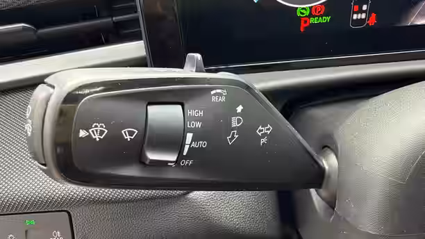 VOLKSWAGEN T-ROC 25 / 33