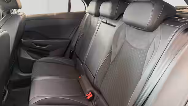 VOLKSWAGEN T-ROC 12 / 15