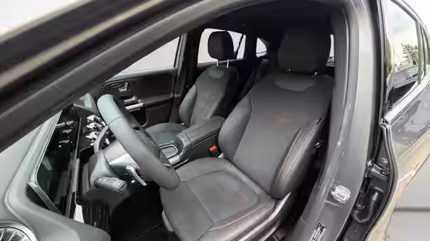 MERCEDES GLA 11 / 14
