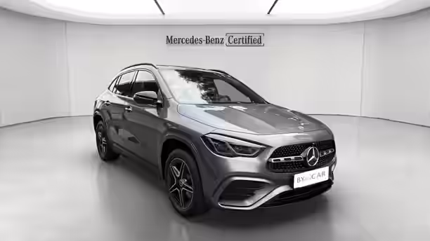 MERCEDES GLA 7 / 14