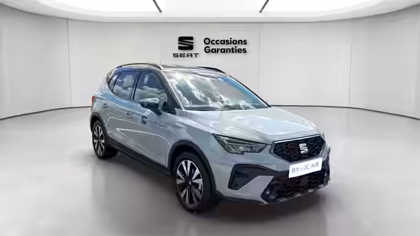 SEAT ARONA 7 / 21