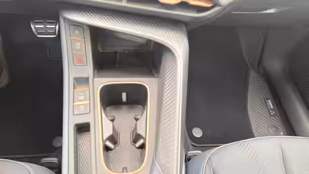 CUPRA TERRAMAR 10 / 22