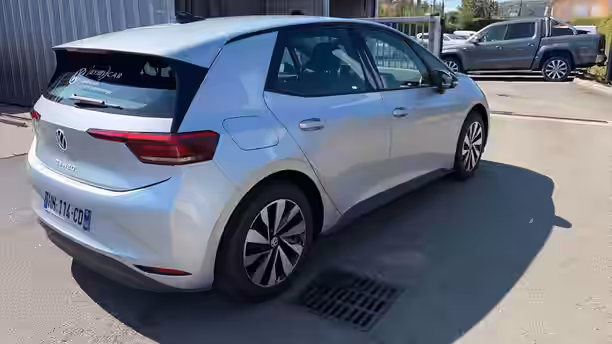 VOLKSWAGEN ID.3 NEO 5 / 27