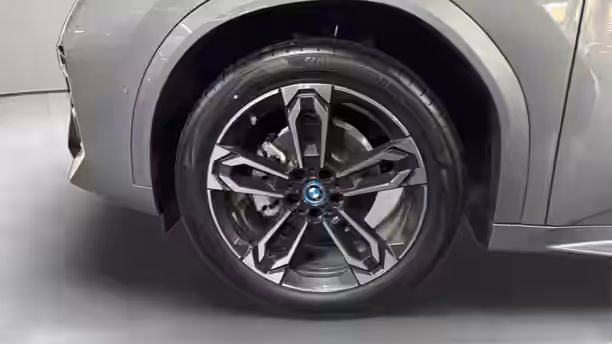 BMW iX2 U10 19 / 34