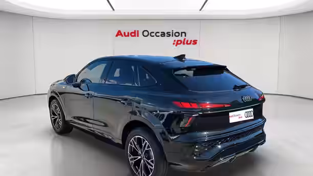 AUDI Q3 SPORTBACK 3 / 13