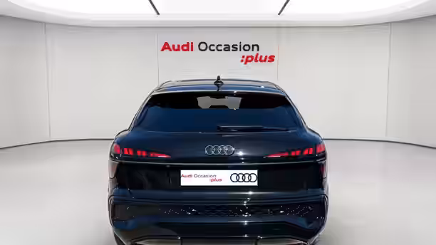 AUDI Q3 SPORTBACK 4 / 13
