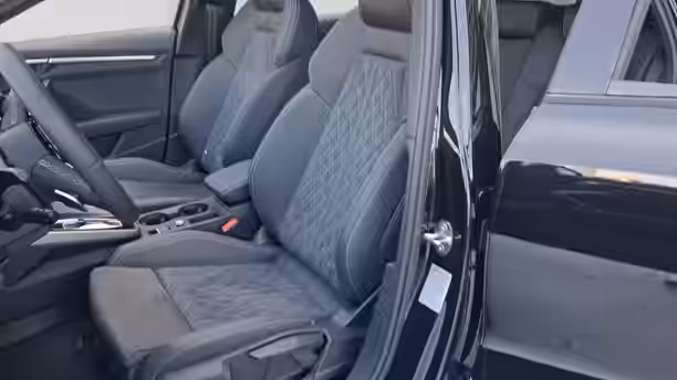 AUDI A3 SPORTBACK 20 / 33