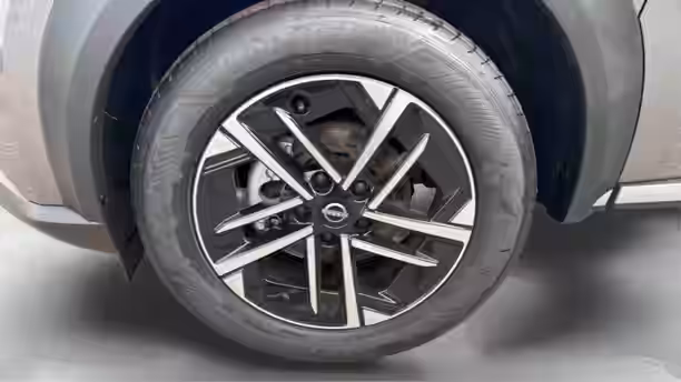 NISSAN JUKE 14 / 17