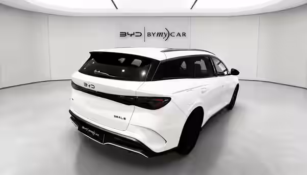 BYD SEAL 6 TOURING 4 / 10